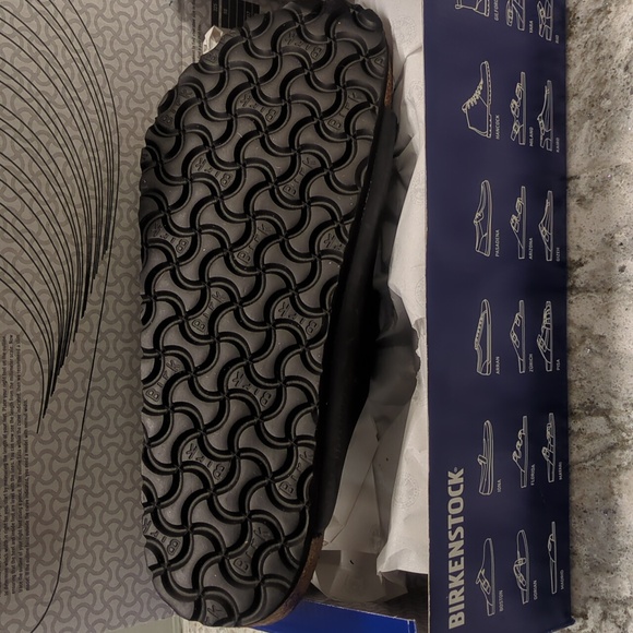 Birkenstock Arizona Sandals - Picture 5 of 7